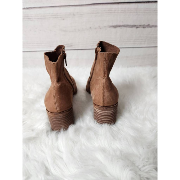 Gianni Bini Womens‎ Ankle Boots Booties Brown Leather Stacked Heel Zip 8.5 M - Picture 2 of 9